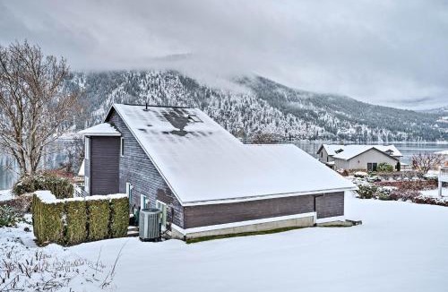 Wapato Point House | Modern Retreat w/Hot Tub - Steps to Lake Chelan!
