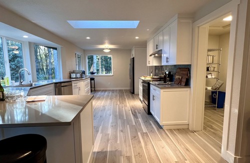 Poulsbo House | Modern, spacious, comfortable house on private lot - Hood Canal, Port Gamble