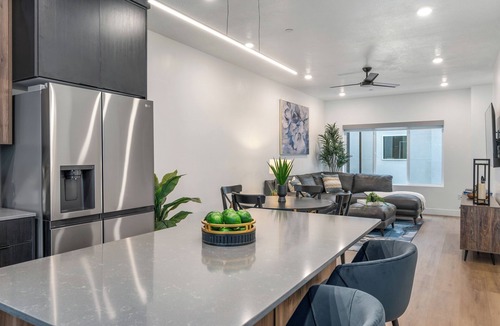 Capitol Hill House | Modern Townhome near Downtown
