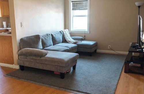 Billings House | Modest 3BR Heights Stay-Pet Friendly