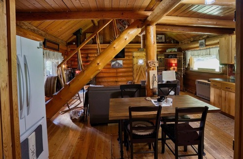 Alberton Cabin | Montana’s Hidden Mile: Forest Trails, River Days, and Star‑Filled Nights