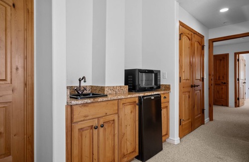 Wolf Creek House | Moonbeam Retreat C505 |By Powder Mtn Ski Resort