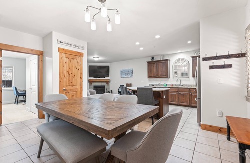 Bear Hollow Village Condo | Moose Mgmt at Bear Hollow 4203 Pool-Grill-Free Shuttle-Parking-Dogs Welcome