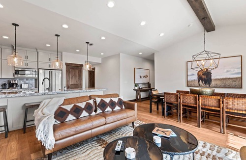 Park City House | Moose Mgmt at Black Rock 14544: Pvt Hot Tub, 100 Home Theater, Chef's Kitchen