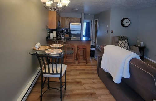 Wolf Creek Condo | Mountain Valley Condo near Skiing and Mountain Biking
