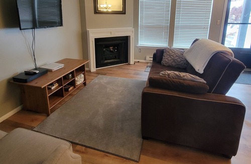 Wolf Creek Condo | Mountain Valley Condo near Skiing and Mountain Biking