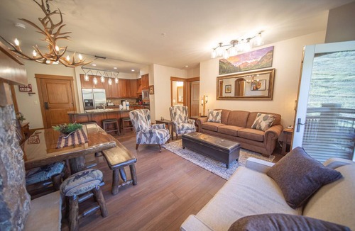 River Run Condo | Mountain View, Near Bike Park, Summer Festivals