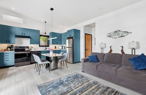 Poulsbo House | Mt Rainier View Beachfront Retreat - Private Beach