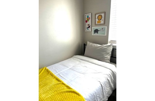 Ammon Condo | New 3 Bedroom Condo Perfect for an Idaho Adventure
