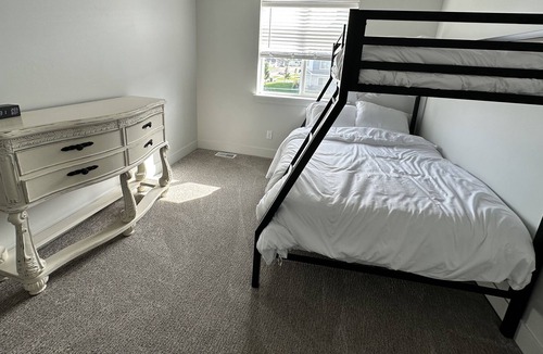 Idaho Falls House | New 3 bedroom townhome with community park