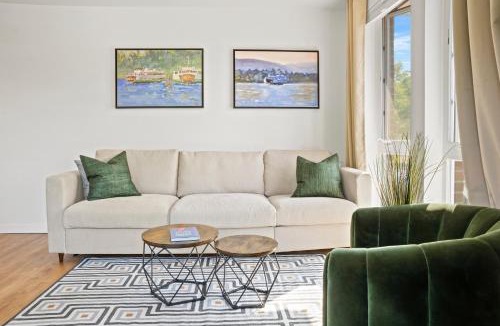 Capitol Hill Apartment | NEW Bright Capitol Hill Condo, Great Location Views
