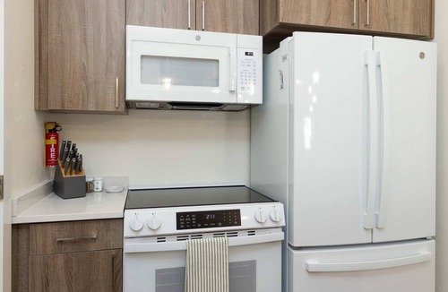 Nampa Apartment | New! Downtown Nampa Apartment For 4|King Bed