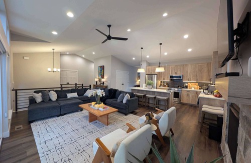 Wolf Creek House | New home & furnishings, 4BR 4Bath, View, Amenities