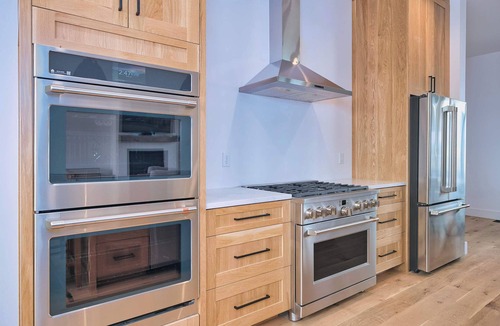 Driggs House | New Luxury 6BR Teton View Lodge - Summer Escape