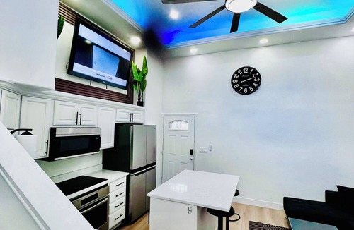 Lehi Apartment | New Modern Apartment With A Private Garage.Very Unique,There is No Other Like It