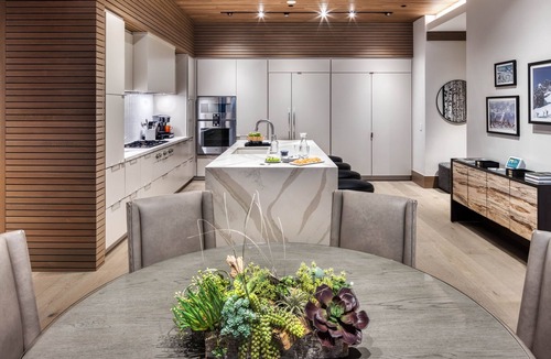 Empire Pass Condo | New Ski-In/Out Ultra Luxe Deer Valley Condo in Intimate Lodge. Superb restaurant
