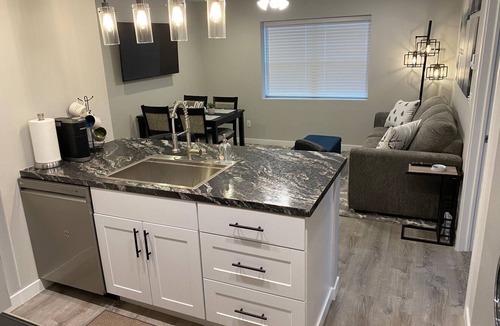 Mackay Apartment | Newly renovated apartment on Main Street