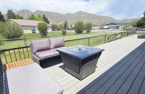 Arco House | Number Hill retreat, in town, near Craters of the Moon.