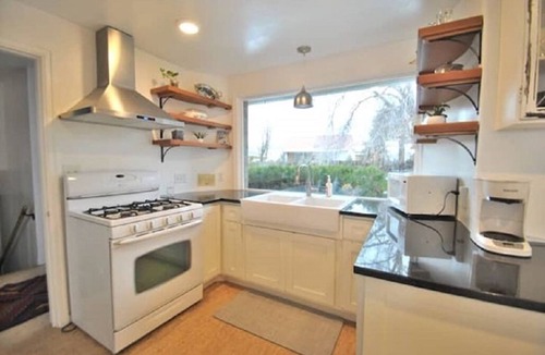 Logan House | Old Main Terrace: Central Retreat in Logan Minutes From Utah State University
