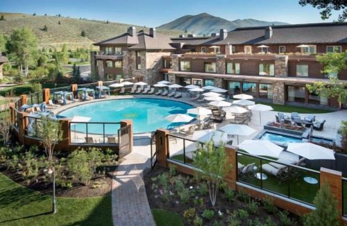 Elkhorn Hotel | One-Bedroom Condo w/Queen Bed, Scenic Views & Steps to Shops and Pool Access