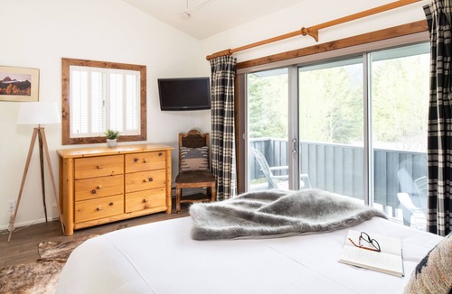 Teton Village Condo | Outpost: Four Seasons II C6 - Hot Tub Access!