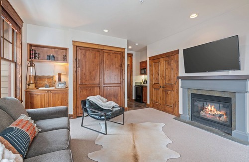 Jackson Condo | Outpost: Grand View 363S - Air Conditioning!