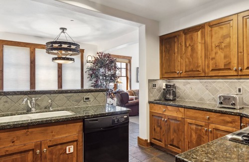 Jackson Condo | Outpost: Grand View 5130 - Air Conditioned!