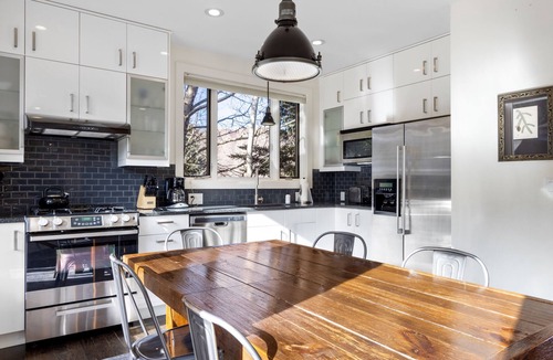 Jackson Condo | Outpost: King Ridge 7 Penthouse - AC & Hot Tub!