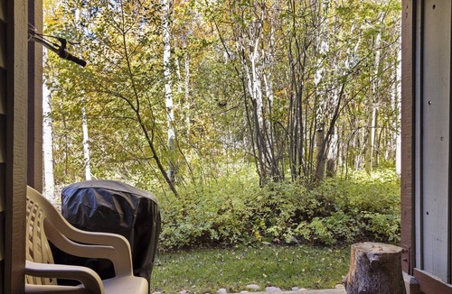 Moose Wilson Road Condo | Outpost: Larkspur 1212