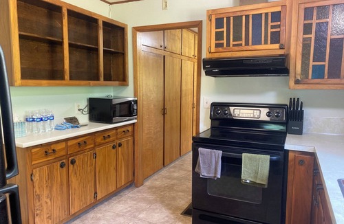 Grangeville House | Patchwork Acres, dog friendly with an amazing view of the Camas Prairie.