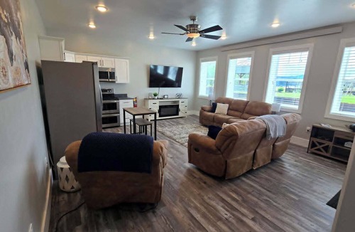 Thayne Apartment | Peaceful 1-bedroom apartment suite in Thayne perfect for a relaxing stay
