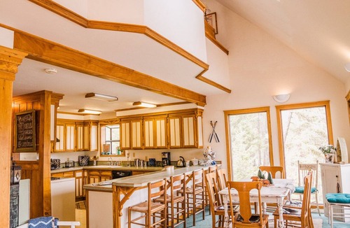 Kalispell House | Peaceful Lakehouse Getaway centrally located in the Flathead Valley
