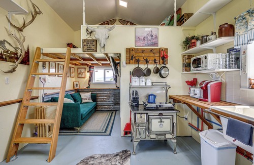 Grangeville Cabin | Pets Welcome! Quiet Country Cabin in Grangeville