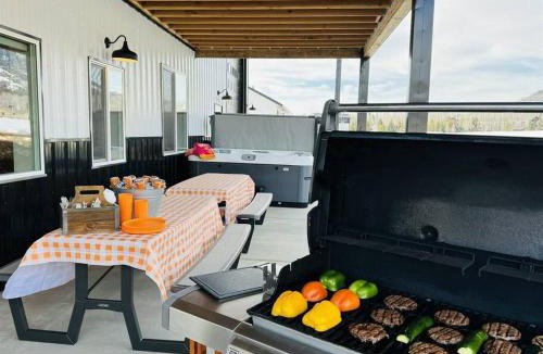 Star Valley Ranch House | Pickleball Paradise at Star Valley Ranch!