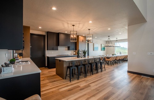 Garden City House | {POOL+BALL PIT} The Modern Bear Private Pool Sleeps 12-50