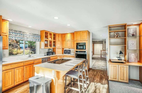 Port Ludlow House | Port Ludlow Water View Home | 30+ Day Stay
