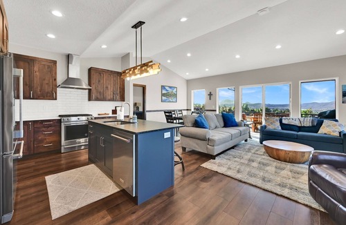 Wolf Creek House | Powder Mountain Retreat: Hot Tub, Golf, Stunning Views