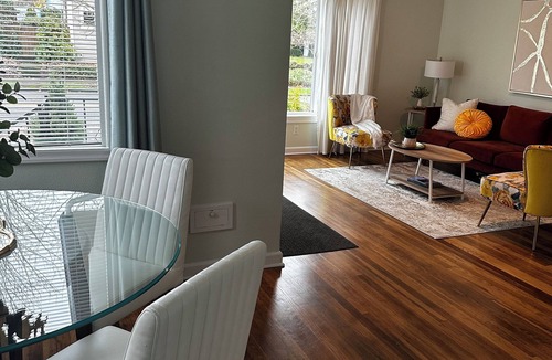 Hough Apartment | Prime Location - Cozy 1-bd/1bth apartment in DT Vancouver with fitness room