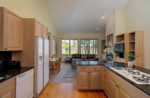 Sun Valley House | Private 2-Br Gimlet Home with Mountain View’s and River Access