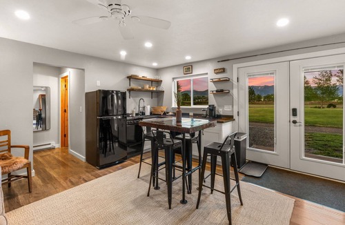 Belgrade Cabin | Private Bridger Mountain Retreat - Outdoor Tub, Views & Fire Pit