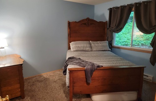 Mancelona Cabin | Private cabin with easy access