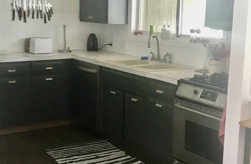Jackson House | Private Creekside Oasis Mere Steps From Town