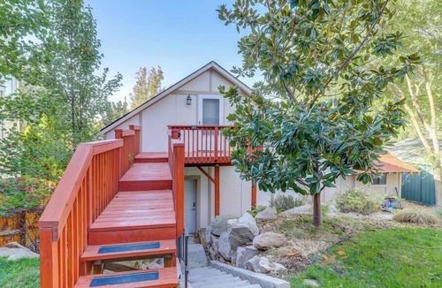 East End Apartment | Private Loft with trail access to Boise Foothills - Pets Welcome!