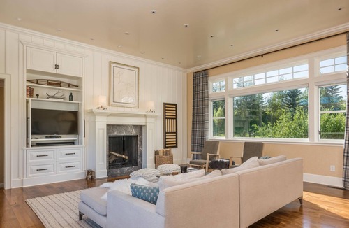 Elkhorn Village House | Private Mountain Retreat