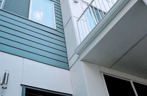 West Valley City House | Private rooftop patio on stylish 4 level townhome