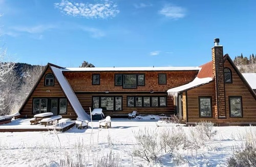 Victor Ski Chalet | Private Secluded Chalet Near Jackson Hole – Summer Hiking, Fishing & Hot Tub