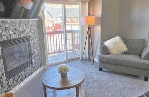 Pocatello House | Private, Stylish Townhome near ISU & Hospital