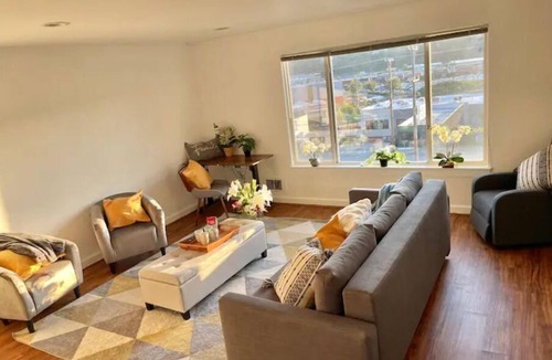West Queen Anne House | Queen Anne house w/Puget Sound View