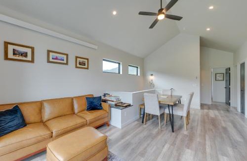 Alpine House | Quiet Alpine Hideaway w/Panoramic Mountain Views!