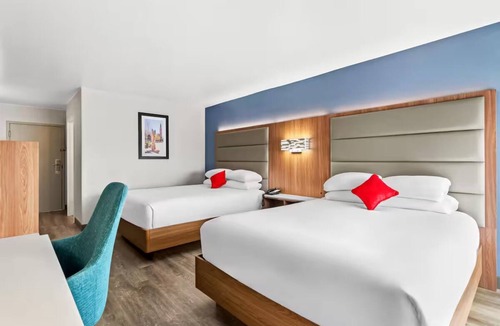 Cheyenne Hotel | Relax & Recharge in Deluxe Two Queen Beds - Close to Local Dining & Attractions